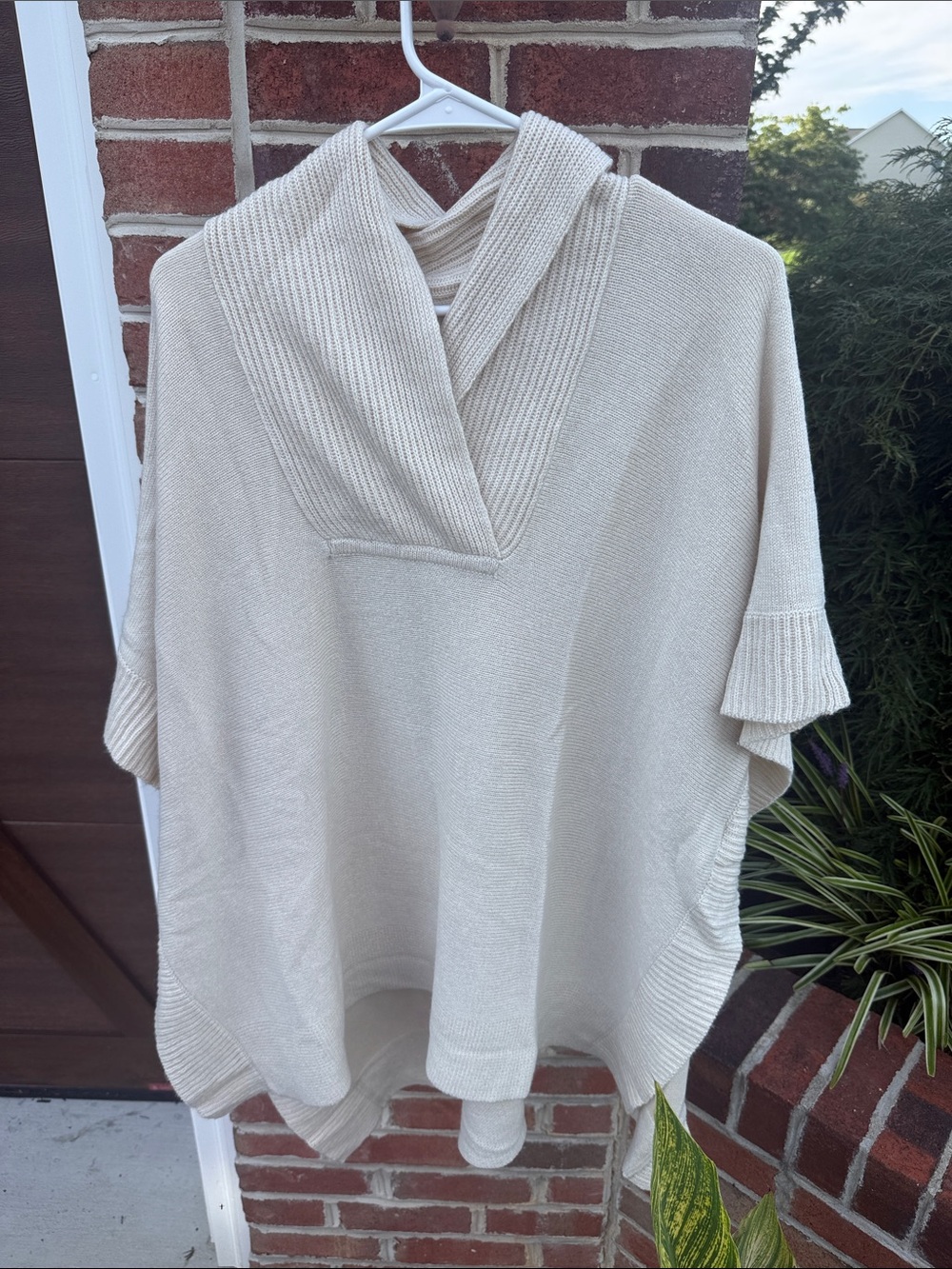 Francesca's Collections Cream Knit Poncho with Shawl Collar